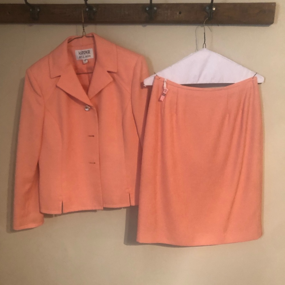Peach skirt set